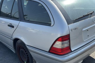 Capot MERCEDES CLASSE C 202