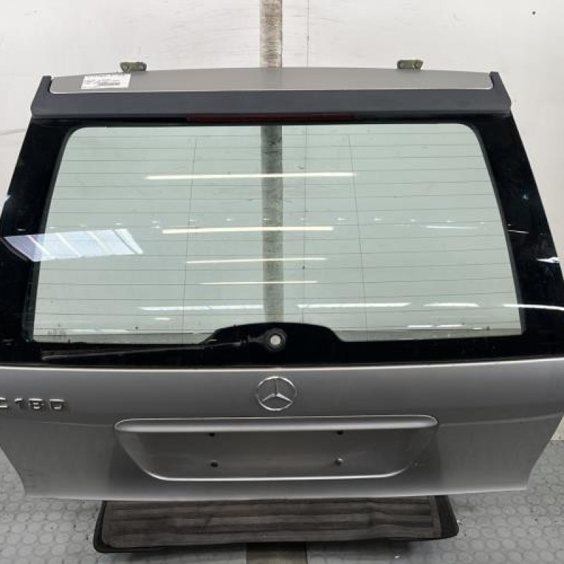 Malle/Hayon arriere MERCEDES CLASSE C 202 Photo n°1
