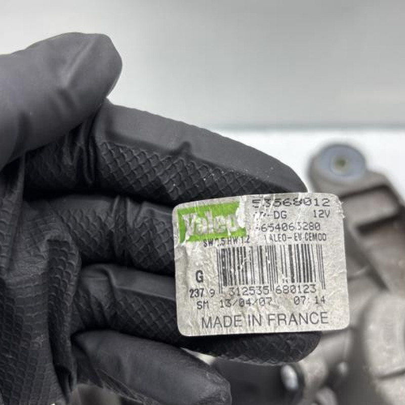 Moteur essuie glace avant gauche CITROEN C4 PICASSO 1 Photo n°3