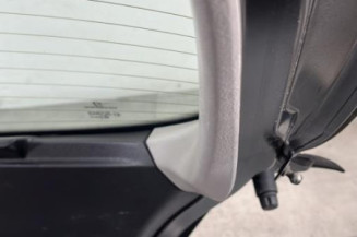 Malle/Hayon arriere PEUGEOT 207