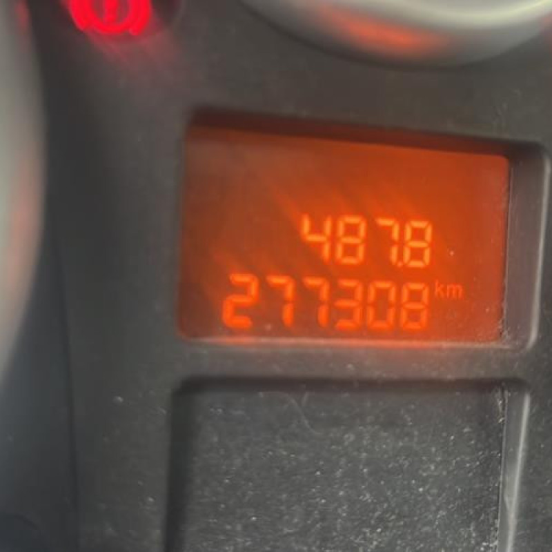 Malle/Hayon arriere PEUGEOT 207 Photo n°12