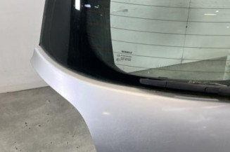 Malle/Hayon arriere RENAULT CLIO 3
