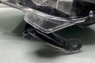 Optique avant principal gauche (feux)(phare) PEUGEOT 208 1