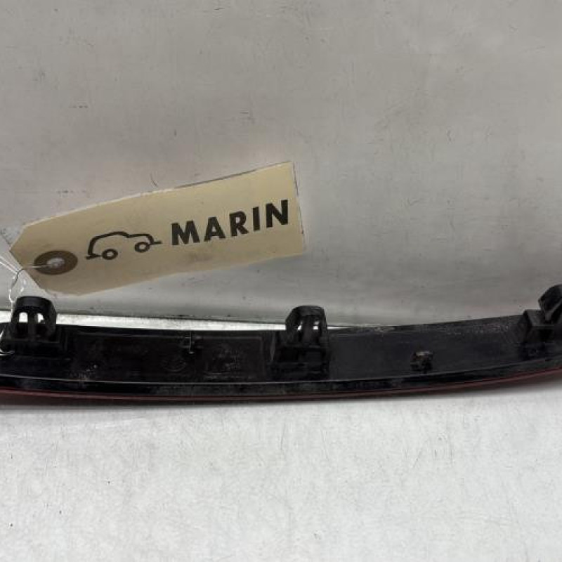 Catadioptre arriere droit VOLKSWAGEN GOLF 7 Photo n°2