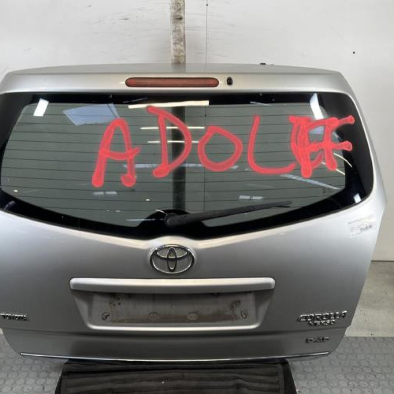 Malle/Hayon arriere TOYOTA COROLLA VERSO 2 Photo n°1