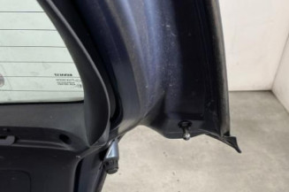 Malle/Hayon arriere RENAULT CLIO 3