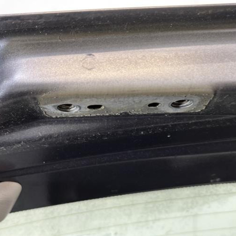 Malle/Hayon arriere PEUGEOT 207 Photo n°8