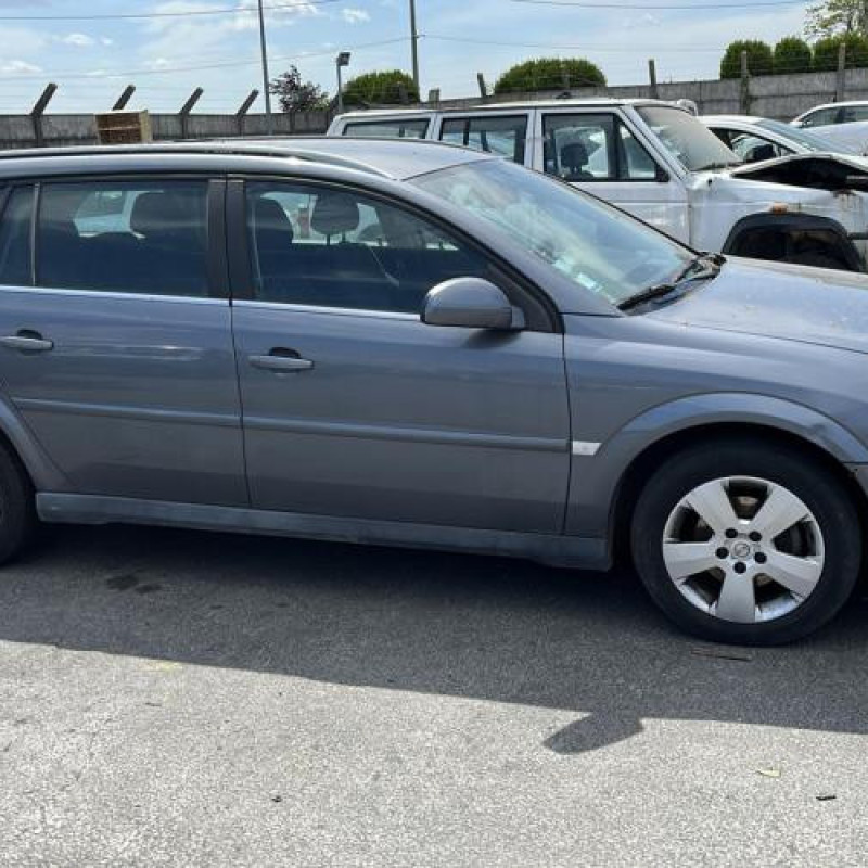 Pare choc arriere OPEL VECTRA C Photo n°12