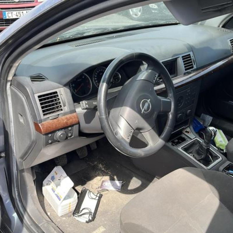 Pare choc arriere OPEL VECTRA C Photo n°13