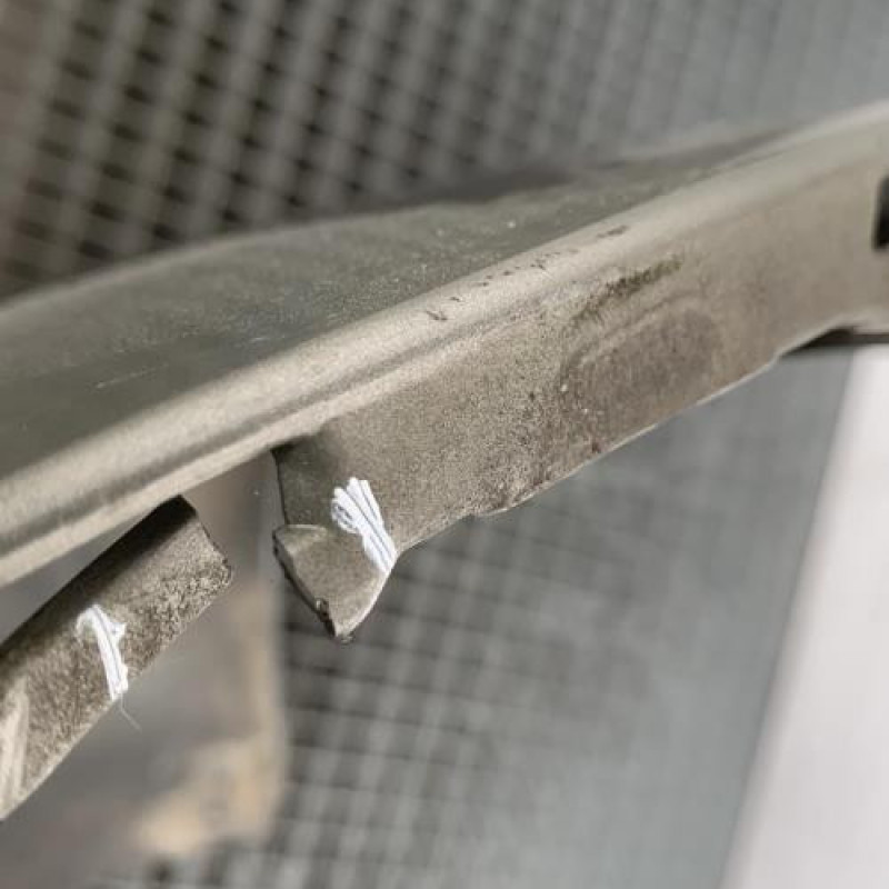 Pare choc arriere DACIA DUSTER 1 Photo n°5