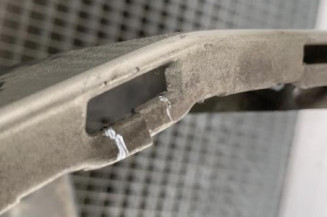 Pare choc arriere DACIA DUSTER 1