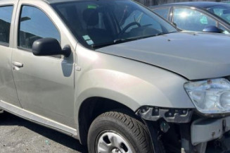 Pare choc arriere DACIA DUSTER 1