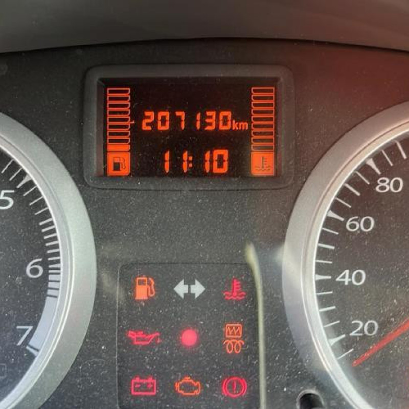 Pare choc arriere DACIA DUSTER 1 Photo n°19