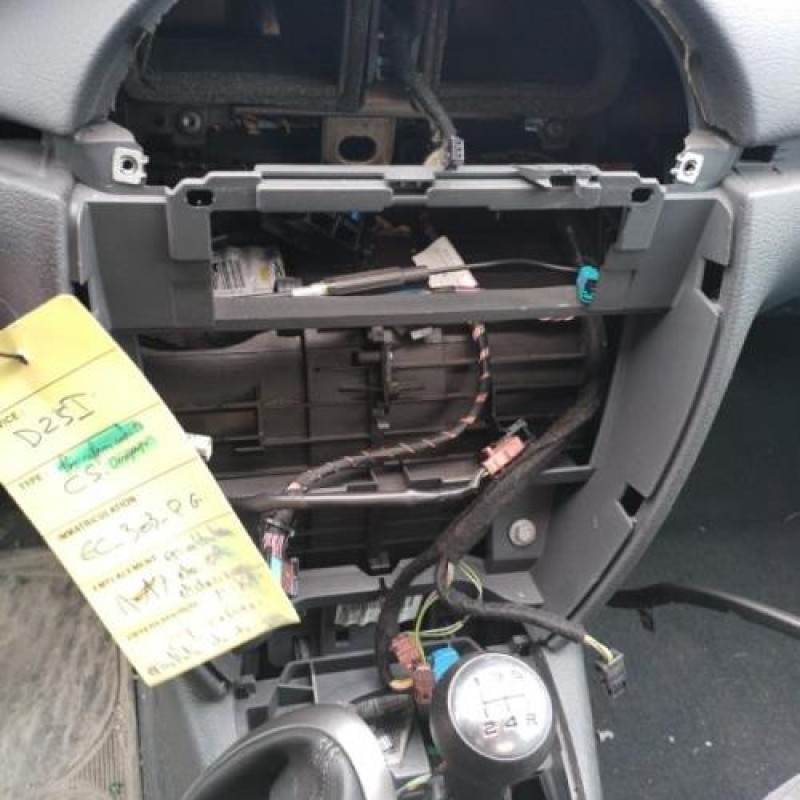 Pare choc avant CITROEN C5 1 Photo n°15