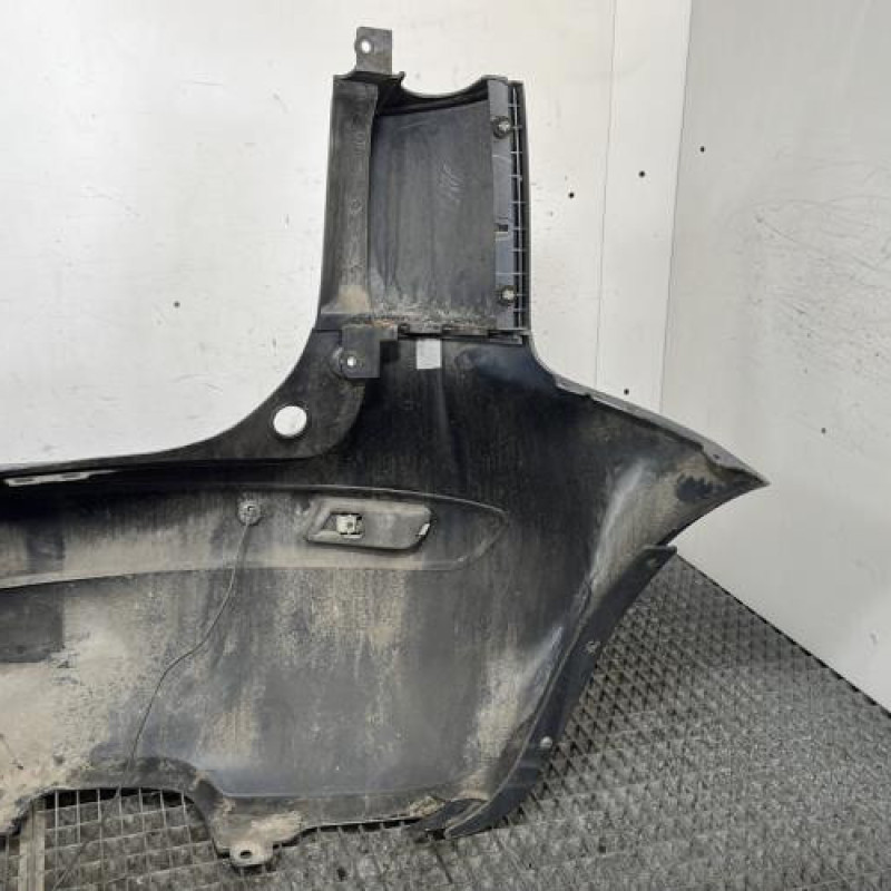 Pare choc arriere NISSAN NOTE 1 Photo n°5