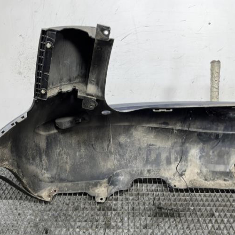 Pare choc arriere NISSAN NOTE 1 Photo n°7