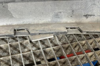 Pare choc avant PEUGEOT 207