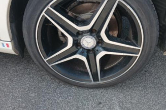 Pare boue avant gauche MERCEDES CLASSE CLS 219