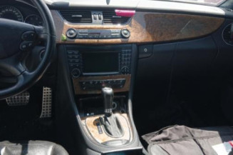 Pare boue avant gauche MERCEDES CLASSE CLS 219