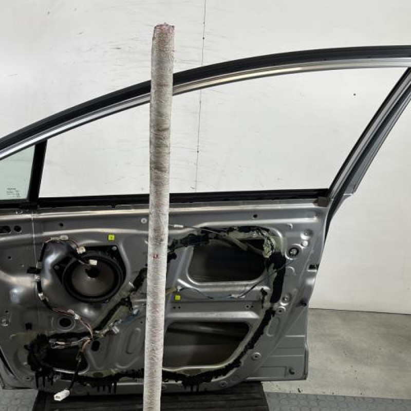 Porte avant droit TOYOTA COROLLA VERSO 2 Photo n°7