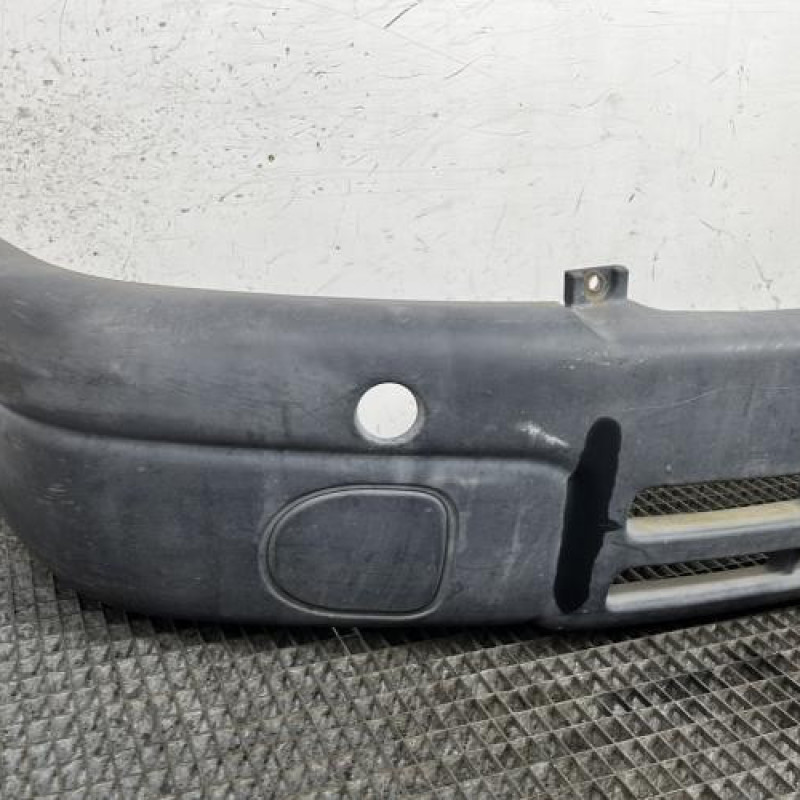 Pare choc avant RENAULT MASTER 2 Photo n°2