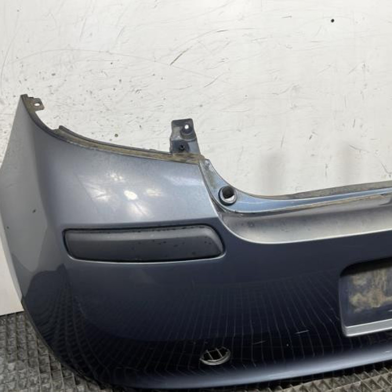 Pare choc arriere RENAULT CLIO 3 Photo n°2