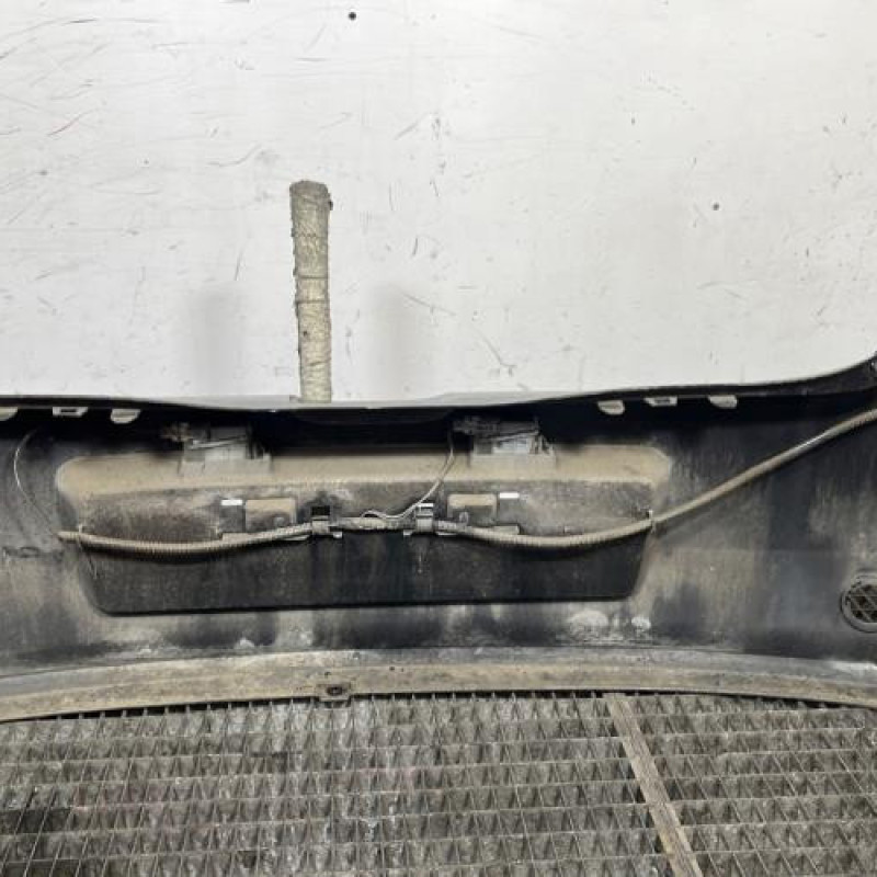 Pare choc arriere RENAULT CLIO 3 Photo n°5