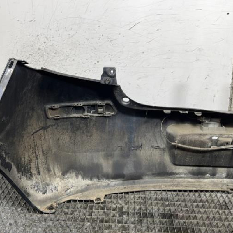 Pare choc arriere RENAULT CLIO 3 Photo n°6