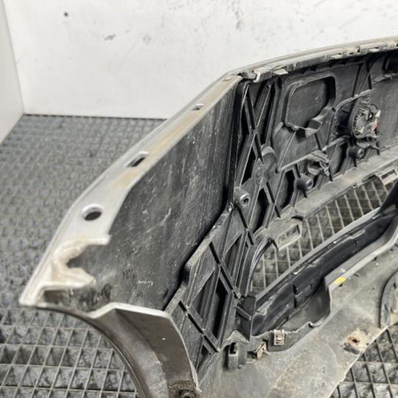 Pare choc avant VOLKSWAGEN PASSAT 6 Photo n°7