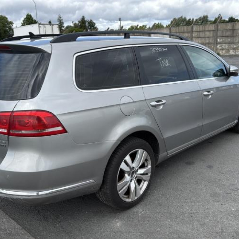 Porte arriere droit VOLKSWAGEN PASSAT 6 Photo n°10
