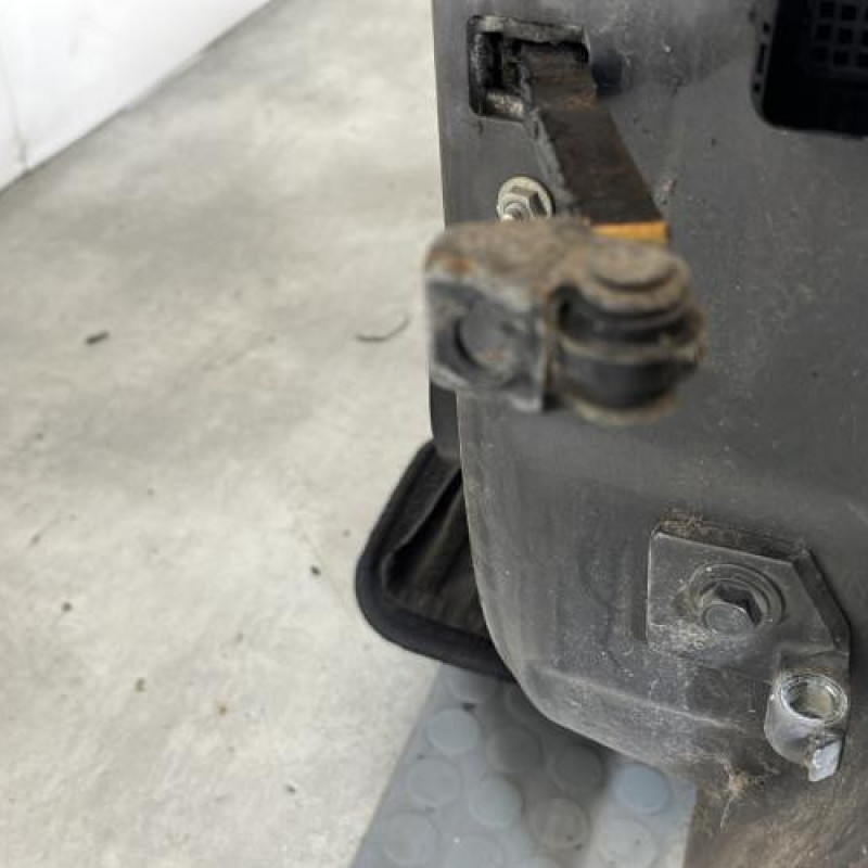 Porte avant gauche OPEL CORSA D Photo n°5