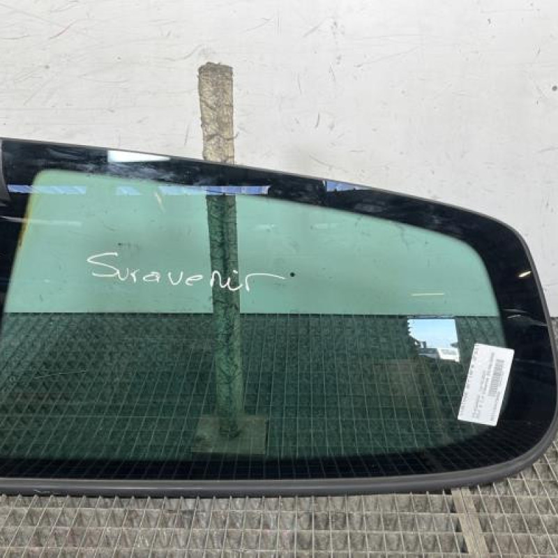 Custode arriere droit VOLKSWAGEN GOLF 6 Photo n°1