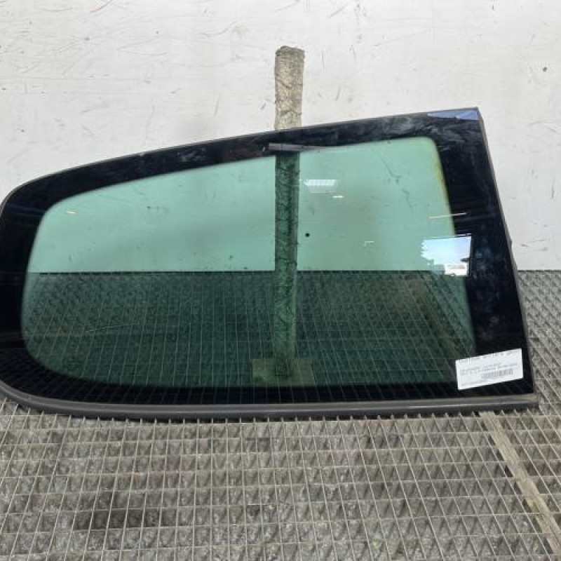 Custode arriere gauche VOLKSWAGEN GOLF 6 Photo n°1