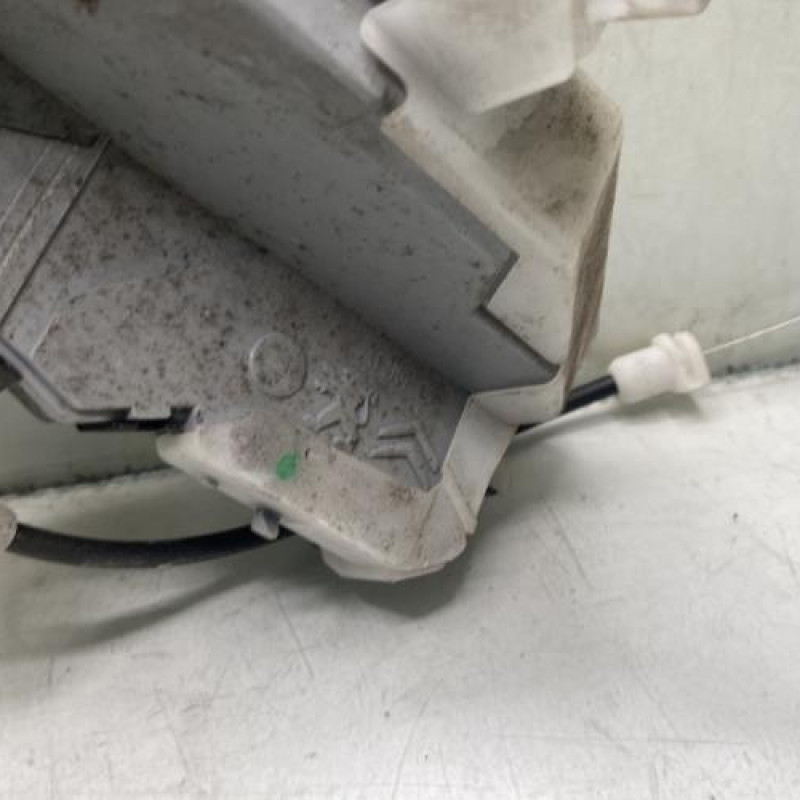 Serrure arriere gauche CITROEN C3 2 Photo n°4