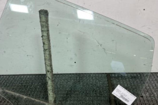 Vitre arriere gauche MERCEDES CLASSE A 169 Photo n°1