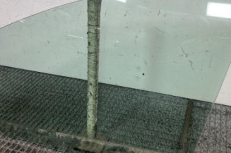 Vitre avant gauche MERCEDES CLASSE A 169