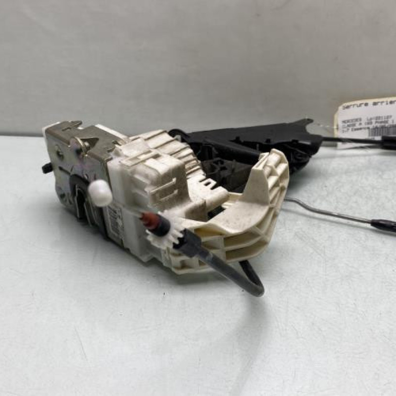 Serrure arriere gauche MERCEDES CLASSE A 169 Photo n°2