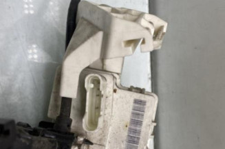 Serrure arriere gauche MERCEDES CLASSE A 169