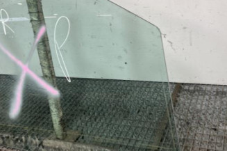 Vitre avant droit PEUGEOT EXPERT 2