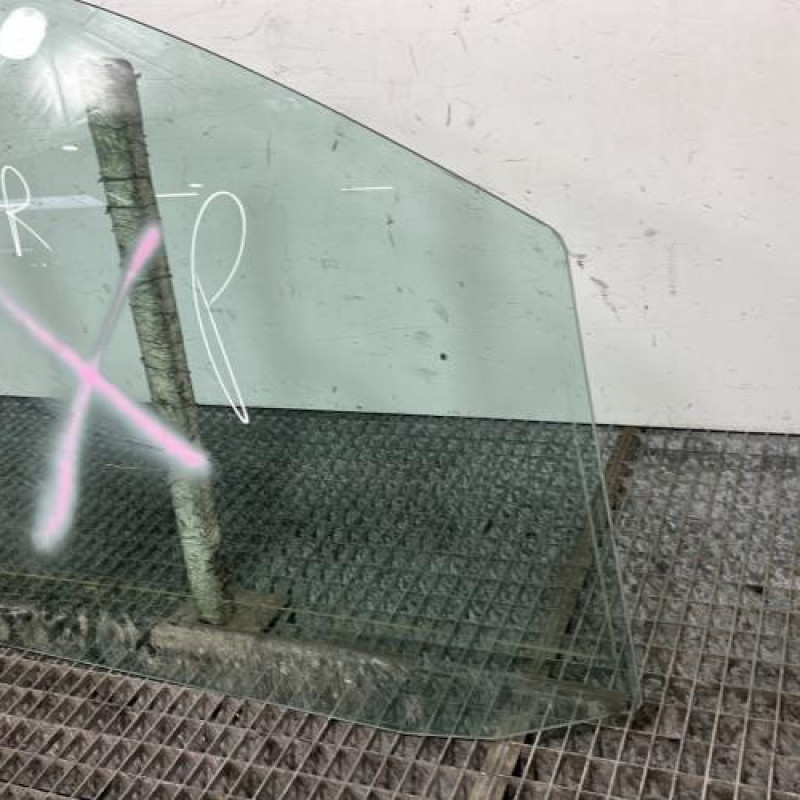 Vitre avant droit PEUGEOT EXPERT 2 Photo n°2