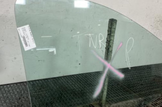 Vitre avant droit PEUGEOT EXPERT 2