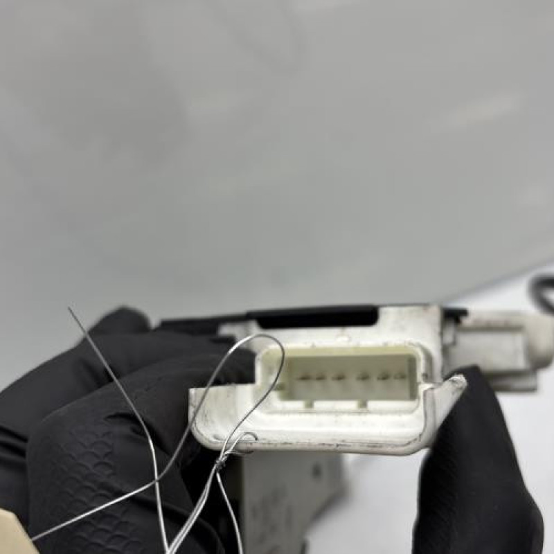 Serrure avant gauche PEUGEOT EXPERT 2 Photo n°6