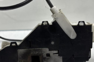 Serrure avant gauche PEUGEOT EXPERT 2