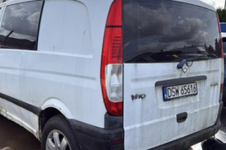 Custode avant droit MERCEDES VITO 639