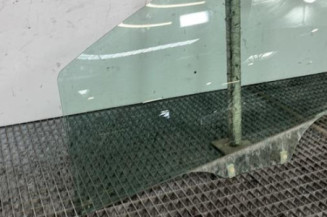 Vitre avant gauche PEUGEOT 307