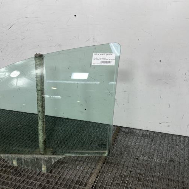 Vitre avant gauche PEUGEOT 307 Photo n°3