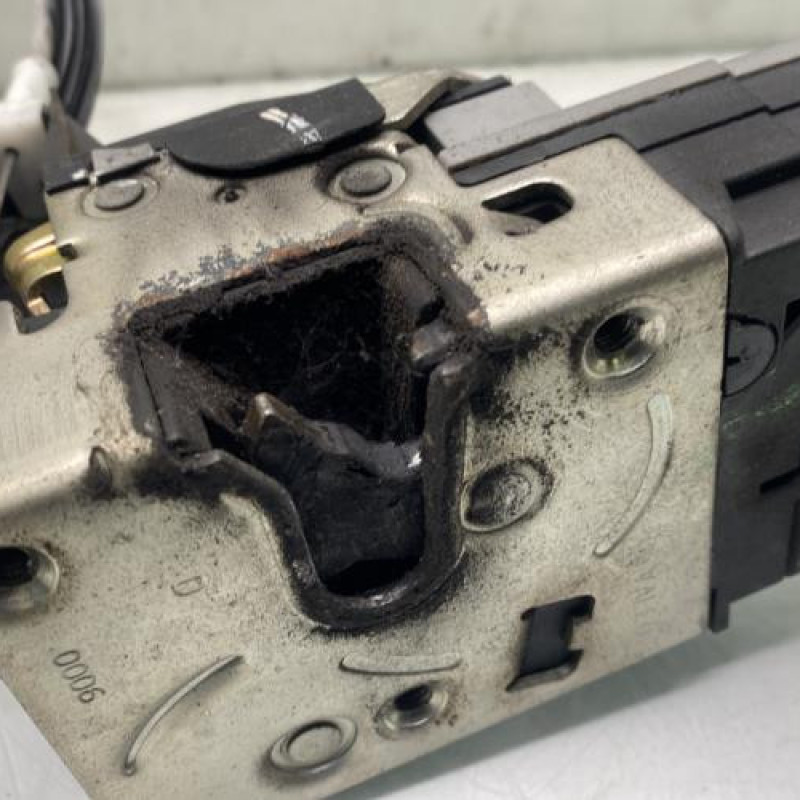 Serrure avant droit PEUGEOT 307 Photo n°2