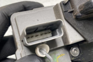 Serrure avant droit PEUGEOT 307