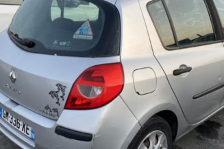 Trappe d'essence RENAULT CLIO 3