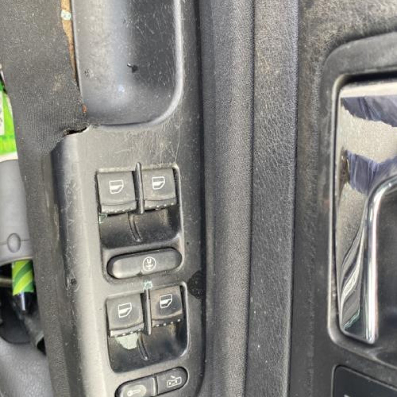 Custode arriere droit (porte) VOLKSWAGEN GOLF 4 Photo n°14